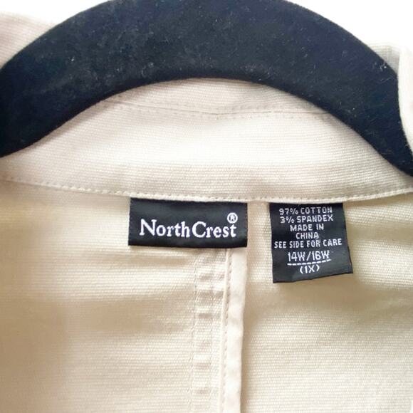 2/$30 North Crest Plus 1X Women's Beige Cotton Collar Button Front Jacket - Picture 6 of 9